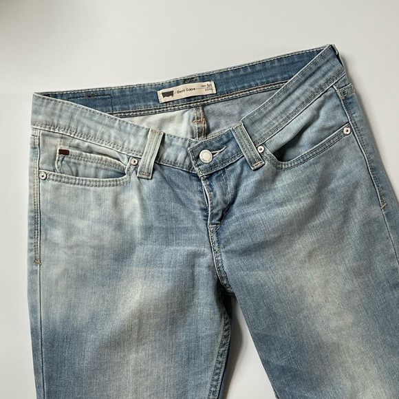 Levi’s Jeans Low Rise Demi Curve - Picture 3 of 7